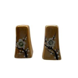 Vintage Ceramic Lusterware Salt & Pepper Shakers With Handpainted Floral